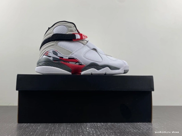 8 Retro Air (2013) 305381-103 Jordan Bunny Bugs 0712
